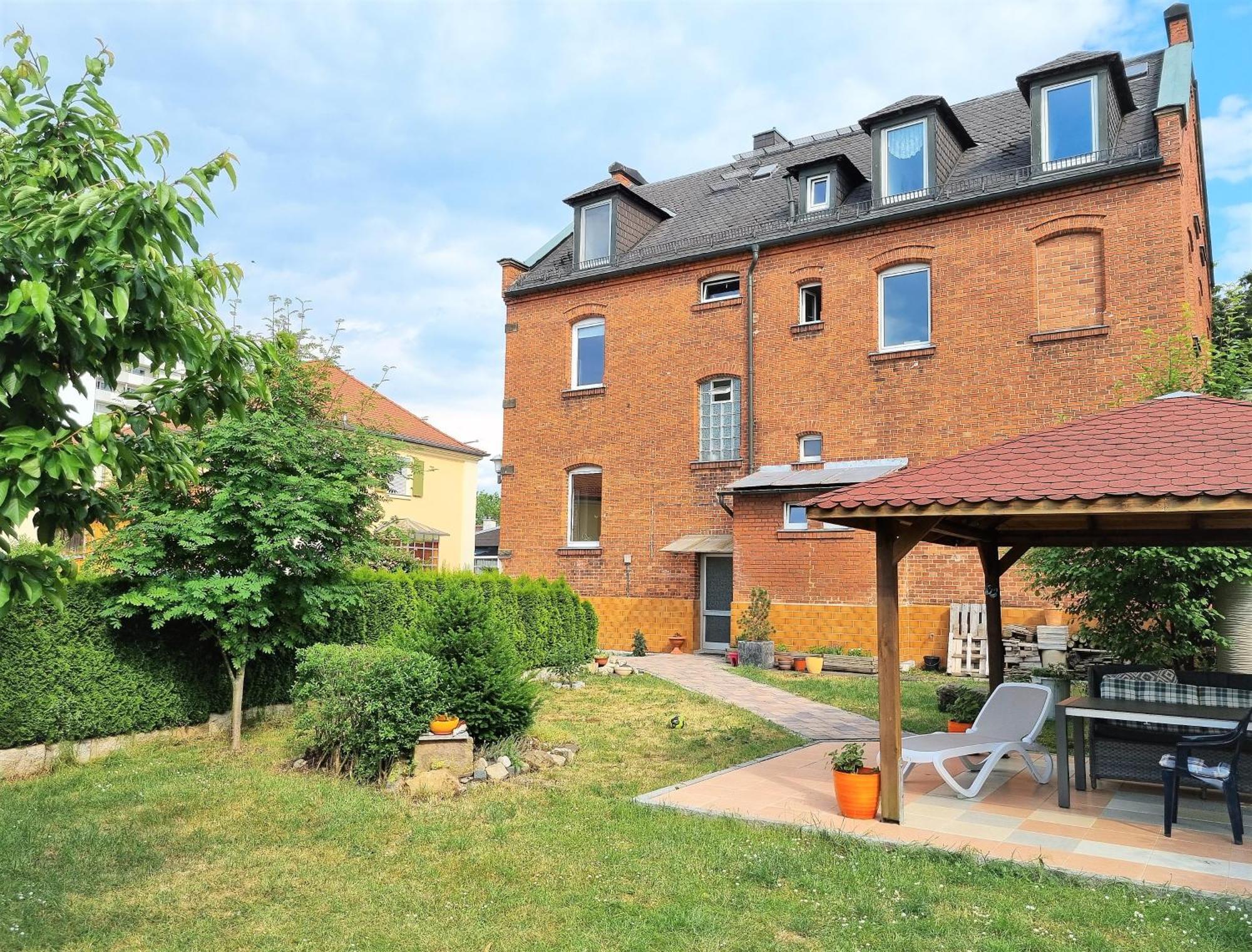 Apartment Bayreuth, Grosse Ferienwohnung Im Haus Mit Kunst, 3 Schlafzimmer, Kueche, Parkplatz Exterior photo